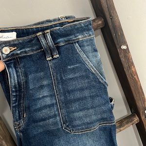 Women’s Kancan Utility Jean!